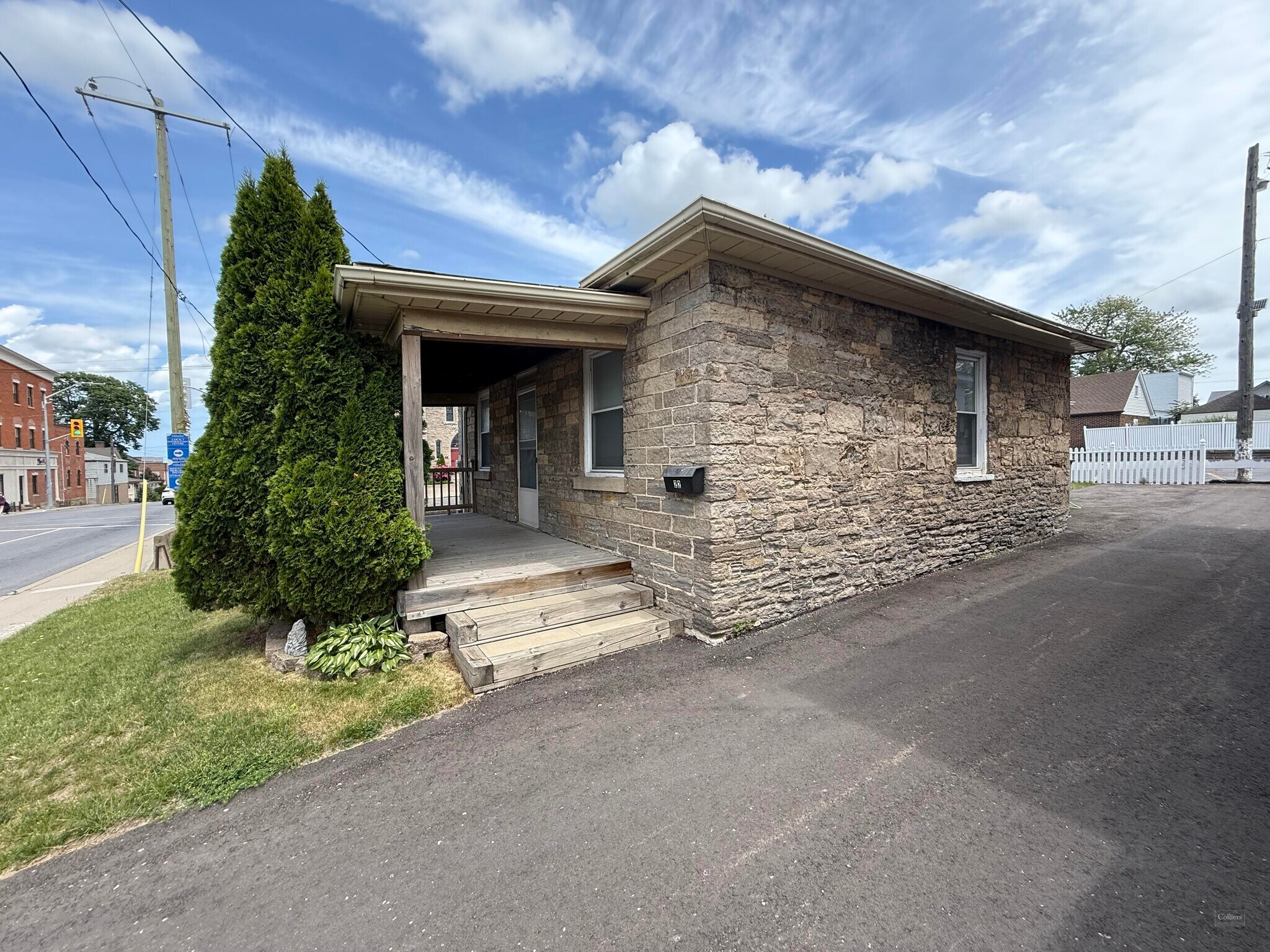 26 Ormond St S, Thorold, ON à vendre Photo principale- Image 1 de 13