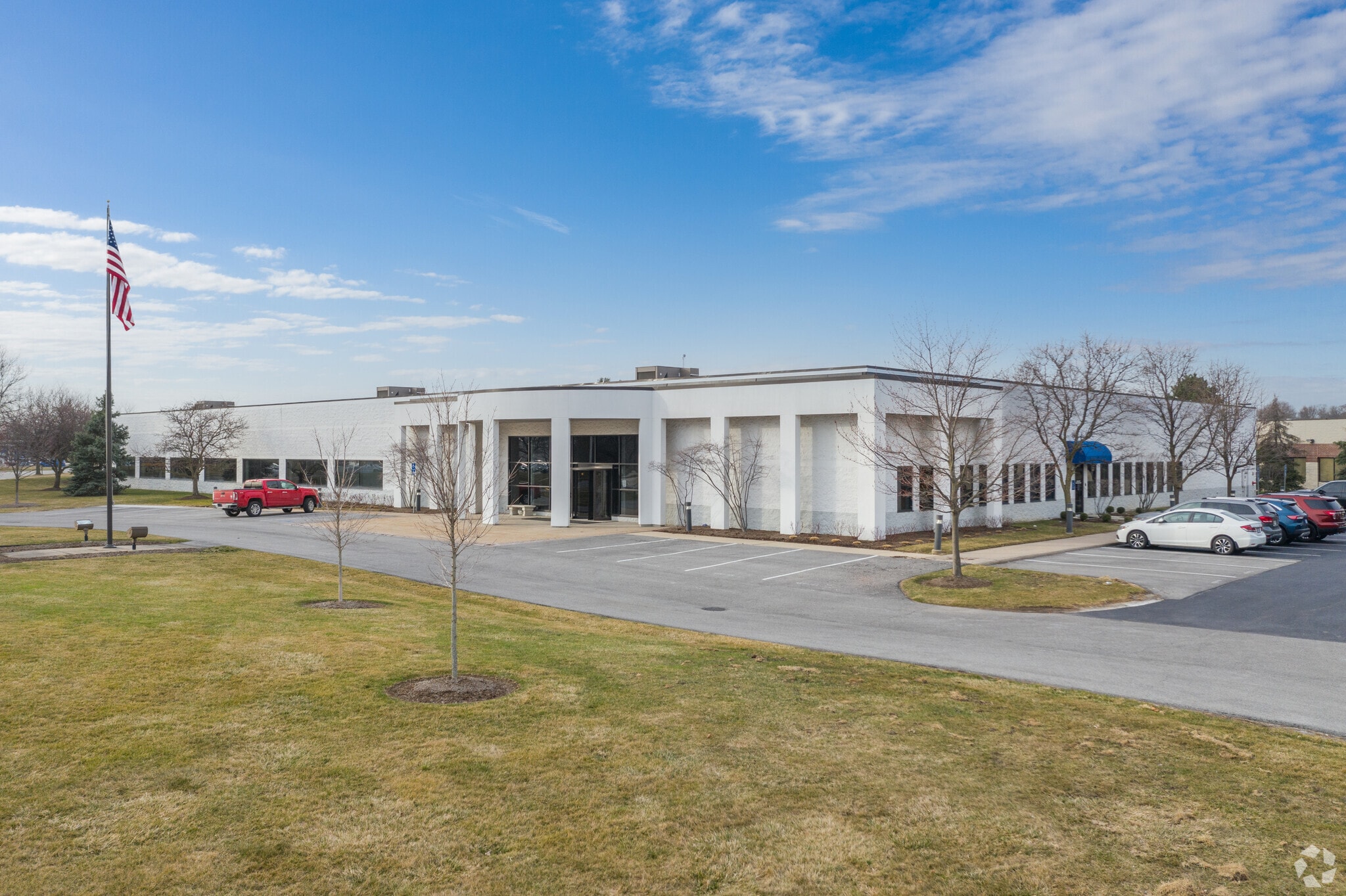 1800 Indian Wood Cir, Maumee, OH à vendre Photo principale- Image 1 de 27