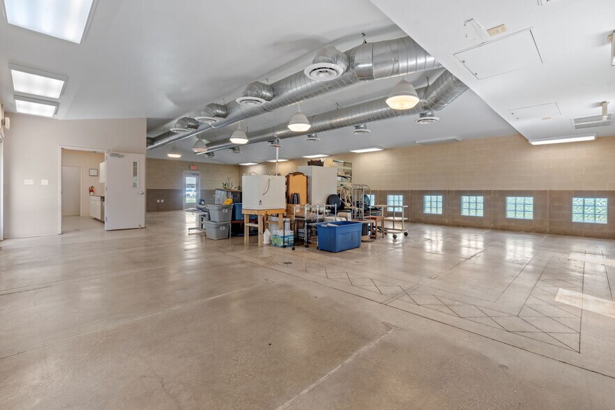 5620 Rowlett Rd, Rowlett, TX à vendre - Photo du bâtiment - Image 3 de 54