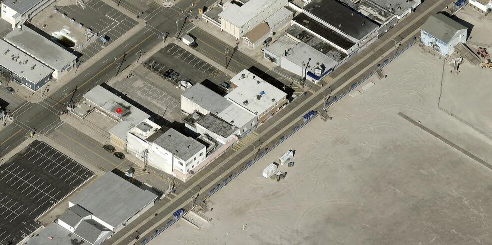 4211 Ocean Ave, Wildwood, NJ for sale - Building Photo - Image 2 of 10