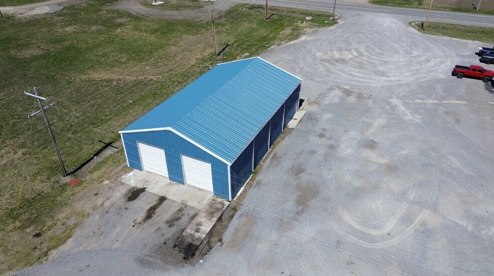 2751 E Marshall St, Charleston, MO à vendre - Photo principale - Image 2 de 28