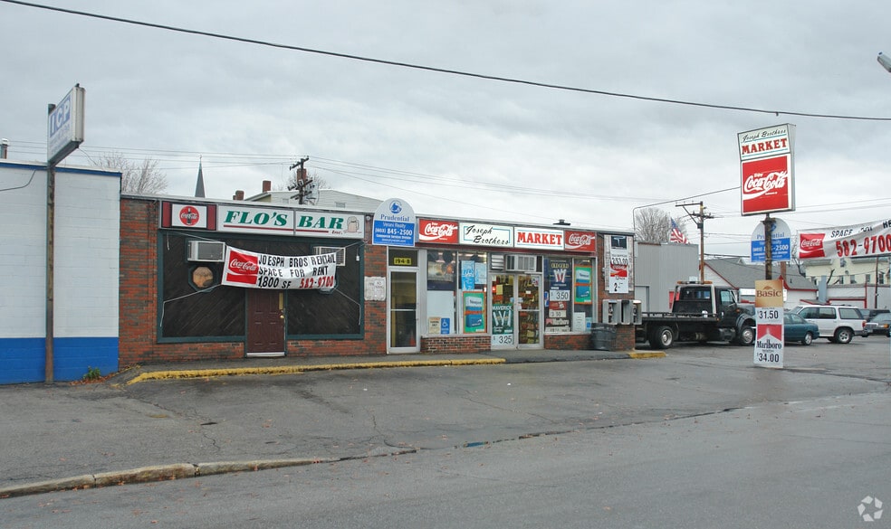 194-206 Lake Ave, Manchester, NH for sale - Building Photo - Image 2 of 9