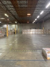 8451 Market St, Houston, TX for lease Interior Photo- Image 2 of 13