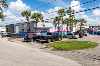 Plus de détails pour 3901 NE 5th Ter, Oakland Park, FL - Industriel à vendre