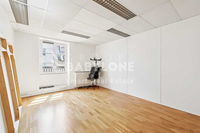 Bureau dans Paris à vendre - Photo intérieure - Image 2 de 14