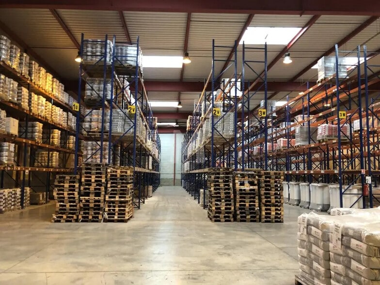 Flex in Combs-la-Ville for lease - Building Photo - Image 3 of 7