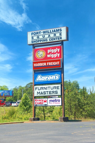 1301-1395 W Fort William St, Sylacauga, AL for sale - Building Photo - Image 3 of 8