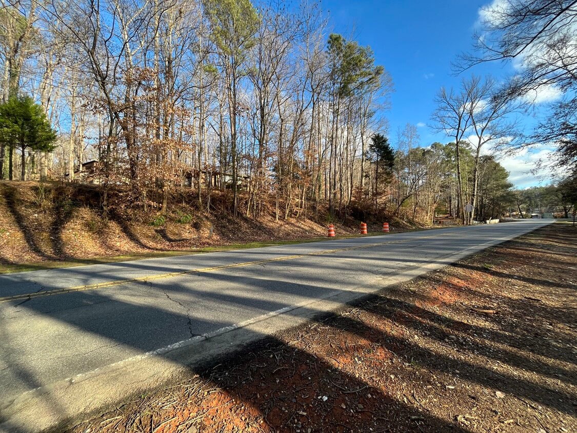 977 Highway 293 SE, Cartersville, GA for sale Primary Photo- Image 1 of 10