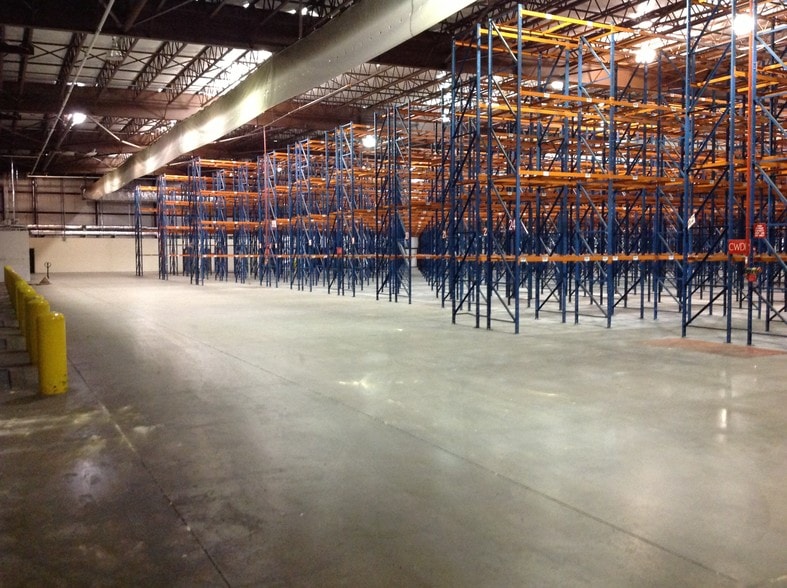 1830 Carver Dr, Rocky Point, NC for lease - Building Photo - Image 3 of 18