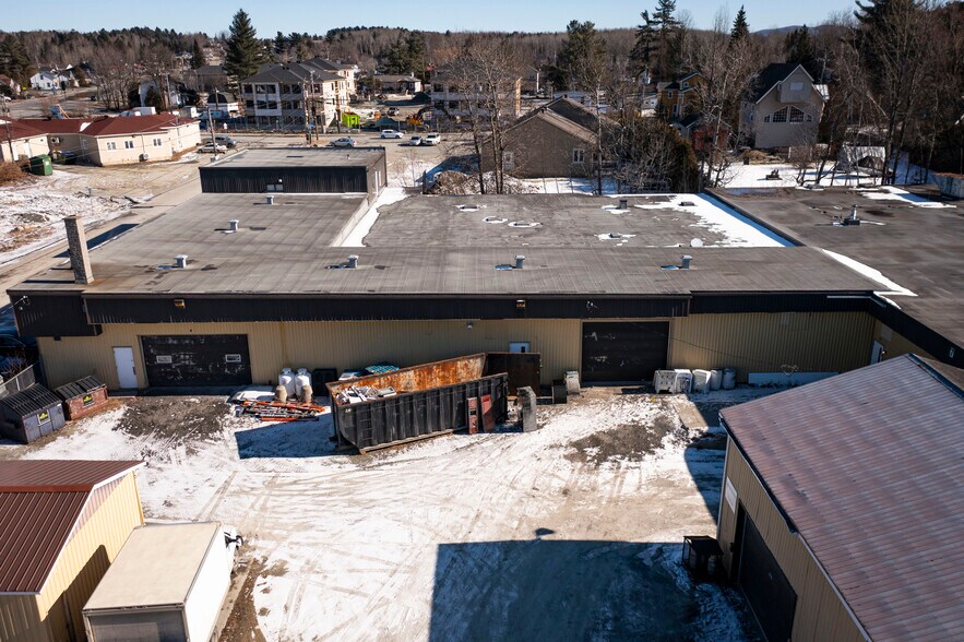 200 Rue Michel-Lainé, Sherbrooke, QC à louer - Photo du bâtiment - Image 3 de 12