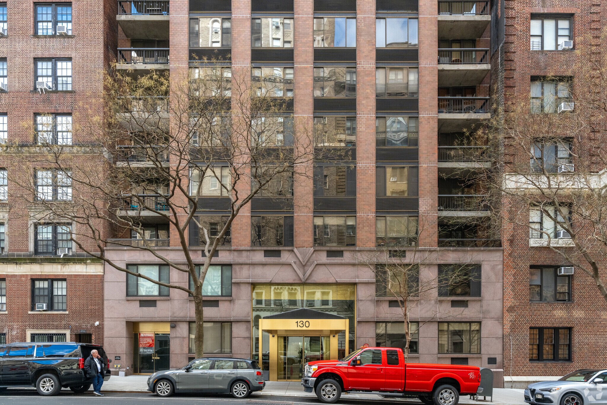 130 W 79th St, New York, NY à louer Photo du bâtiment- Image 1 de 10