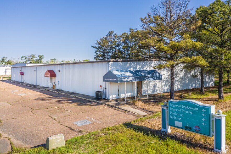 13615 Old Hwy 61, Robinsonville, MS à vendre - Photo du bâtiment - Image 3 de 4