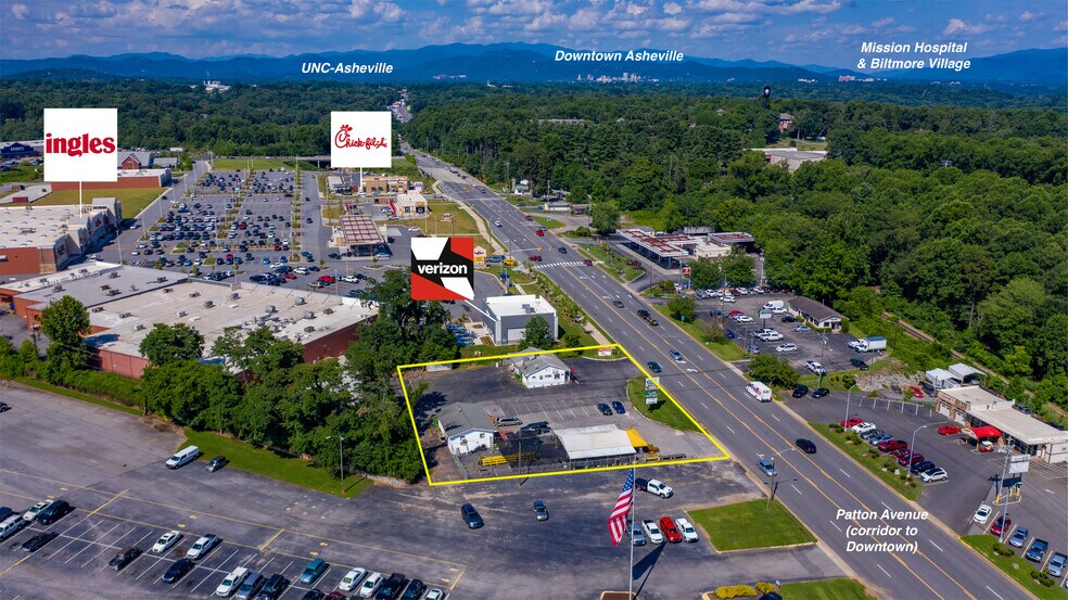 167 Smokey Park Hwy, Asheville, NC à louer - Photo du bâtiment - Image 1 de 9