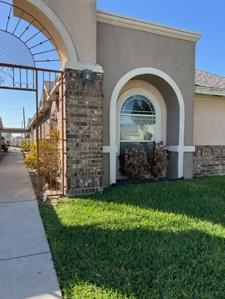 4607 N Cypress St, Pharr, TX à vendre - Photo du bâtiment - Image 3 de 8