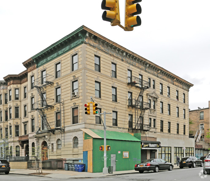 490A Jefferson Ave, Brooklyn, NY for sale - Primary Photo - Image 1 of 1