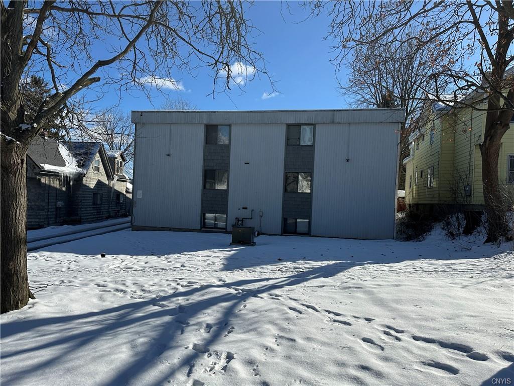 1030 Danforth St, Syracuse, NY for sale Primary Photo- Image 1 of 7