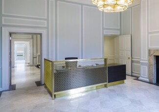 Plus de détails pour 3 Cavendish Sq, London - Bureau à louer