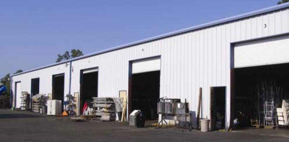 12090 Metro Pky, Fort Myers, FL à vendre - Photo principale - Image 3 de 4