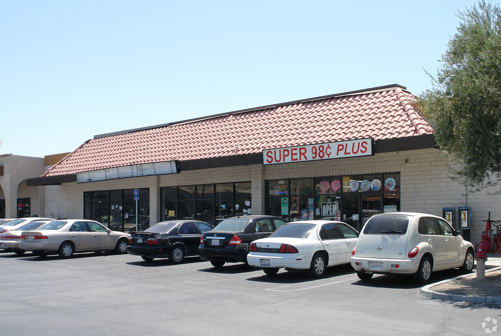 13180-13190 Palm Dr, Desert Hot Springs, CA for lease Primary Photo- Image 1 of 12