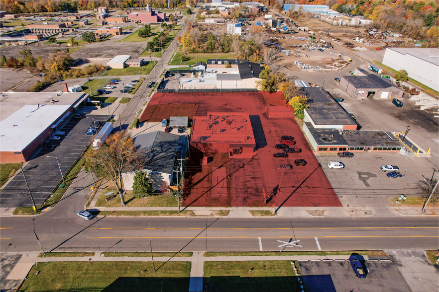 2006 W Willow St, Lansing, MI for sale - Aerial - Image 2 of 12