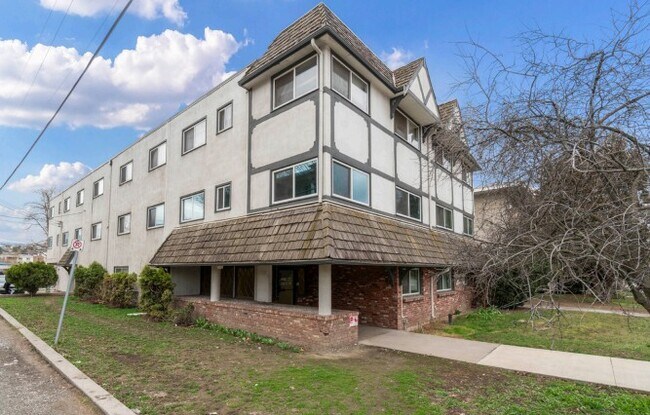 Plus de détails pour 3604 30 Av, Vernon, BC - Multi-résidentiel à vendre