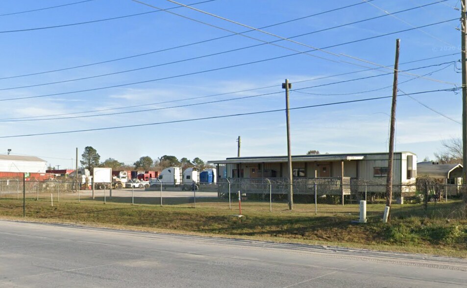 429 Grange Rd, Savannah, GA à louer - Photo du bâtiment - Image 2 de 8