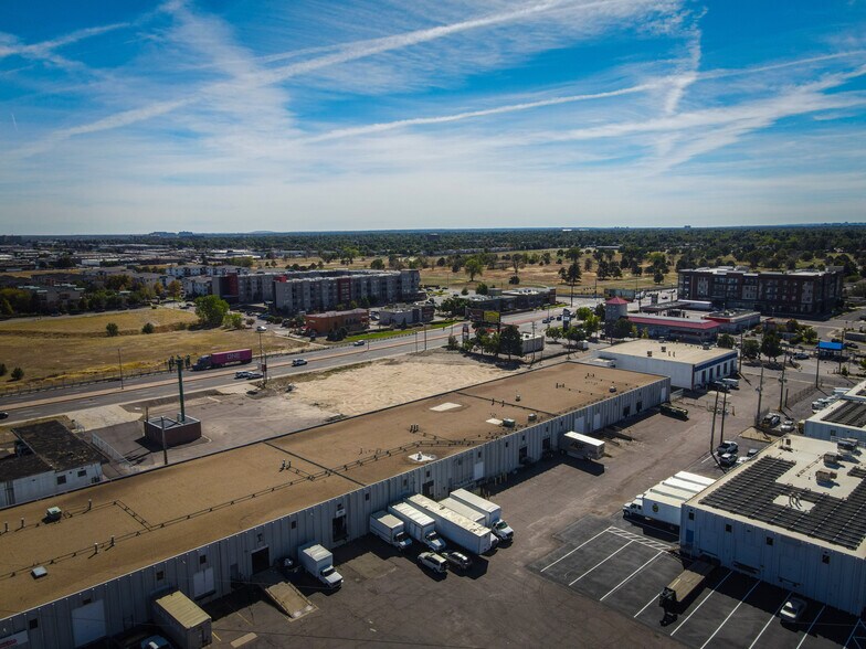 4200 Jackson St, Denver, CO à louer - Photo du bâtiment - Image 3 de 9
