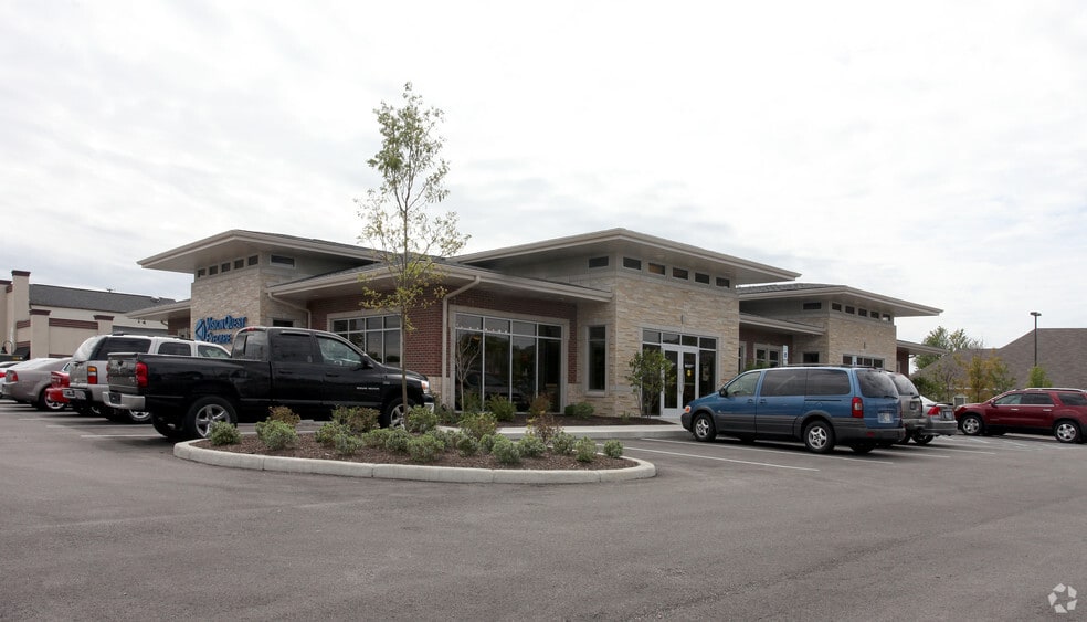 1160 N State Road 135, Greenwood, IN for lease - Building Photo - Image 3 of 7