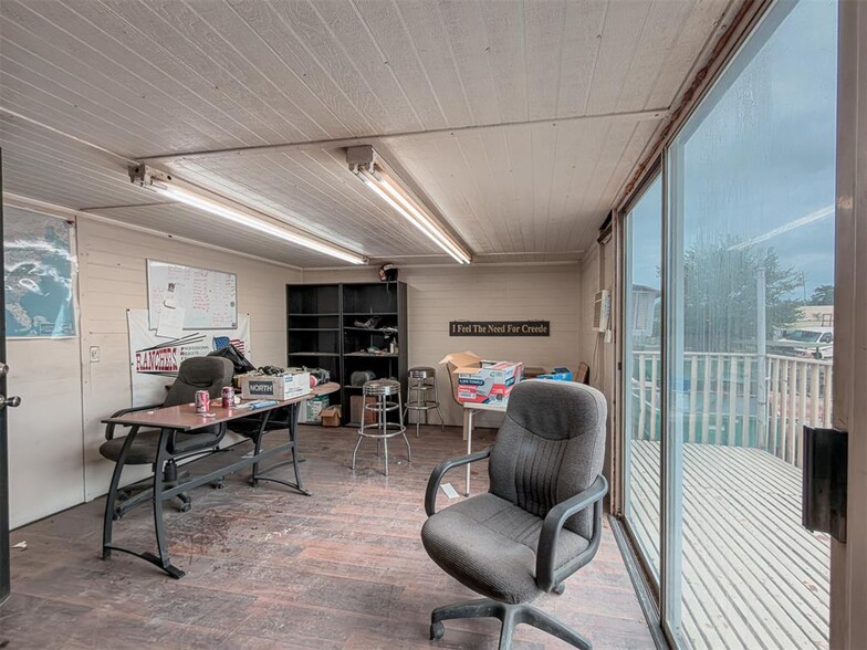 27113 County Road 1442, Cement, OK à vendre - Photo intérieure - Image 2 de 3