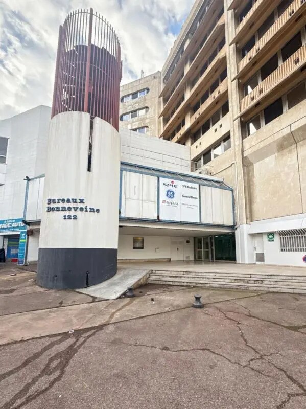 112 Avenue De Hambourg, Marseille for lease Building Photo- Image 1 of 18