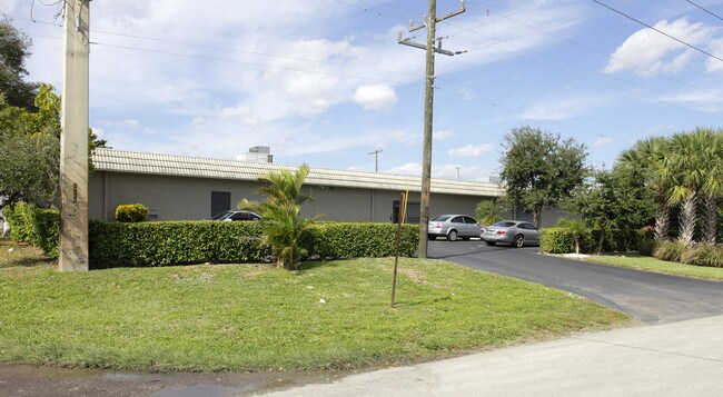 More details for 800 SW 15th Ave, Delray Beach, FL - Industrial for Lease