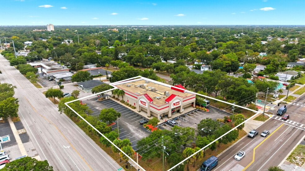 4901 Central Ave, Saint Petersburg, FL à vendre - Photo du bâtiment - Image 1 de 6