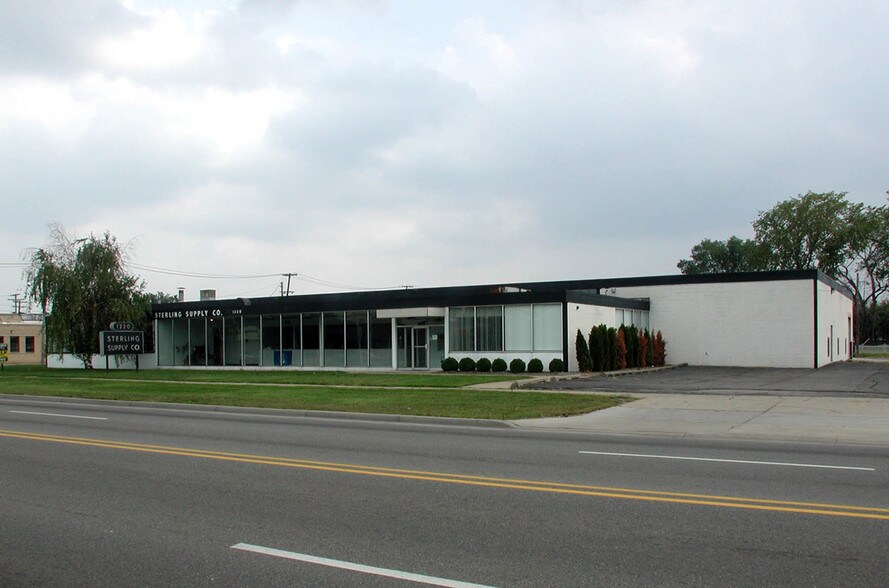 1220 E 9 Mile Rd, Ferndale, MI for sale - Primary Photo - Image 1 of 11