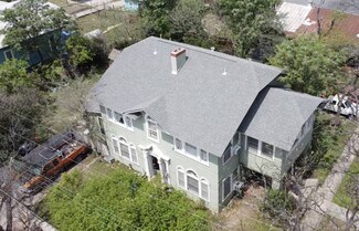 Plus de détails pour 1731 N Interstate 35, San Antonio, TX - Multi-résidentiel à vendre