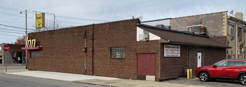 5759 Ridge Rd, Parma, OH for sale - Building Photo - Image 2 of 2