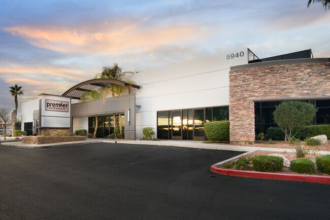 More details for 5940 S rainbow Blvd, Las Vegas, NV - Coworking for Lease