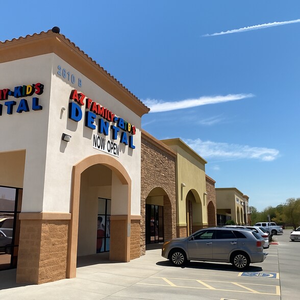 2610 W Baseline Rd, Phoenix, AZ à louer - Photo du bâtiment - Image 3 de 6