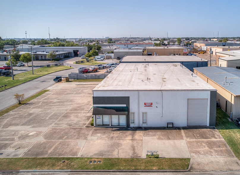 4404-4408 S 100th Ave, Tulsa, OK for sale - Building Photo - Image 2 of 7