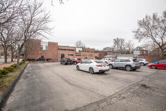 3008-3030 S Grand Ave, Saint Louis, MO for lease Building Photo- Image 2 of 8