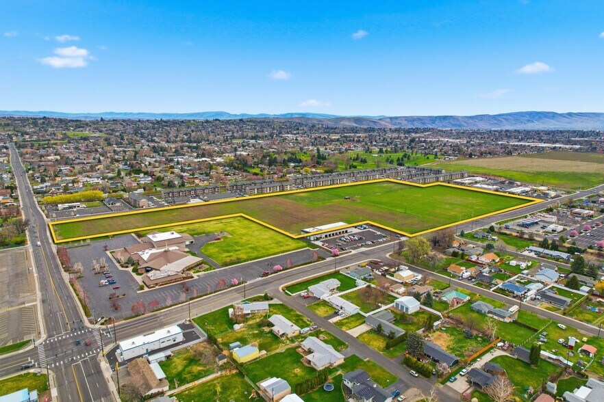 905 72nd Ave, Yakima, WA à vendre - Photo du bâtiment - Image 3 de 8