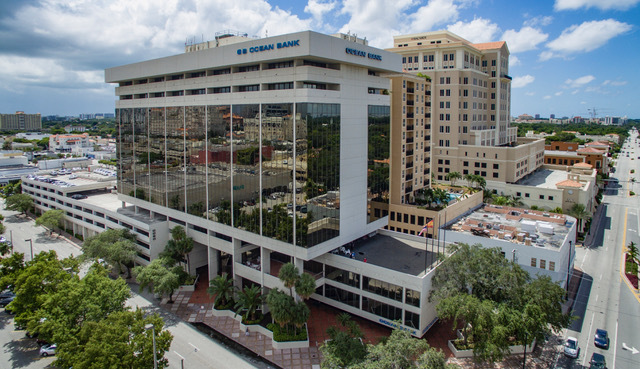 2655 Le Jeune Rd, Coral Gables, FL à louer Photo du bâtiment- Image 1 de 9