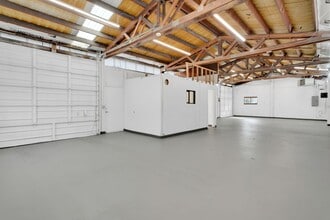 1091 Chemawa, Keizer, OR for lease Interior Photo- Image 1 of 20