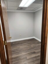 1514 Mathis Ferry Rd, Mount Pleasant, SC à louer Photo intérieure- Image 1 de 5