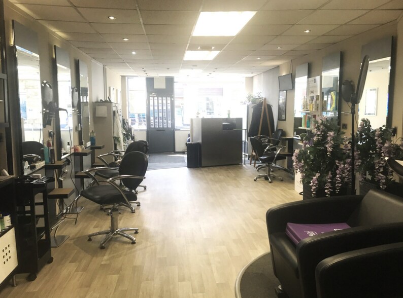 33-43 Abbey St, Accrington à vendre - Photo intérieure - Image 3 de 4