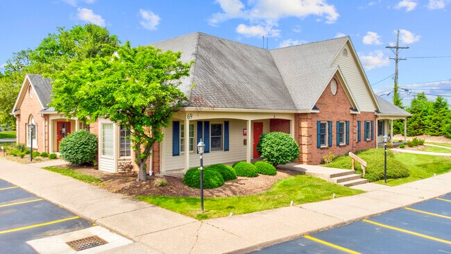 Plus de détails pour 69 Monroe Ave, Pittsford, NY - Bureau à louer