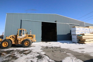 Plus de détails pour 590 Rue Sagard, St-Bruno-de-Montarville, QC - Industriel à vendre