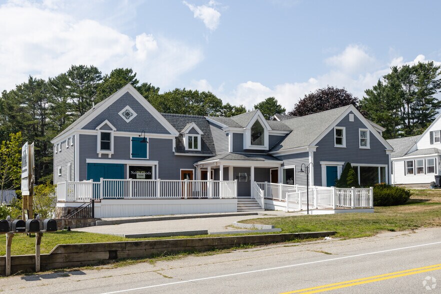 149 Port Rd, Kennebunk, ME à louer - Photo principale - Image 1 de 3