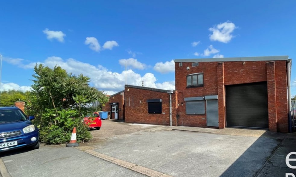 Rigby Clos, Warwick for sale - Building Photo - Image 3 of 11