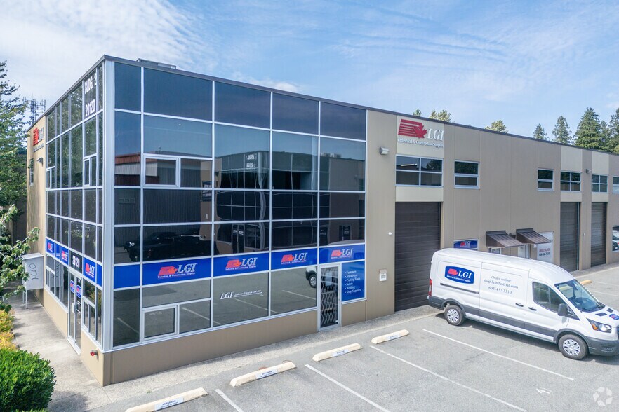 20120 Stewart Cres, Maple Ridge, BC for sale - Primary Photo - Image 1 of 1