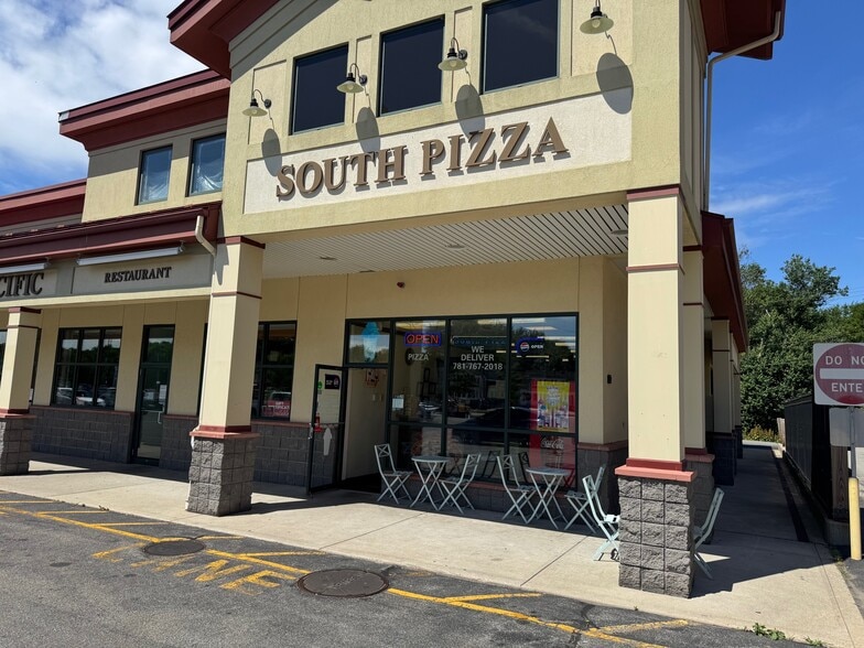 470 N Franklin St, Holbrook, MA for sale - Primary Photo - Image 1 of 9